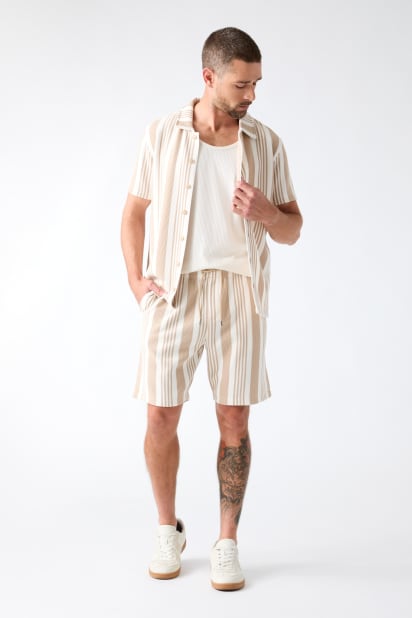 GUESS® Striped shorts