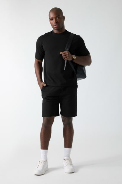 GUESS® Slim fit t-shirt