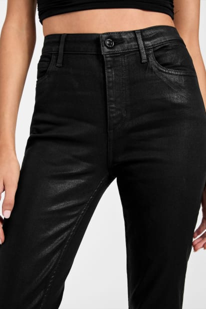 【ブラック系その他(ARM】GUESS パンツ(W)llic Floral Skinny Jeans 楽天市場】【SALE／60%OFF】GUESS パンツ(W)Metallic Floral Skinny