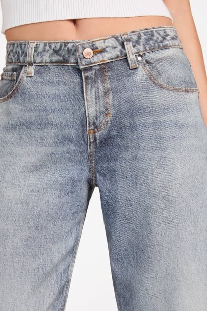GUESS® Eco Low-Rise Baggy Jeans