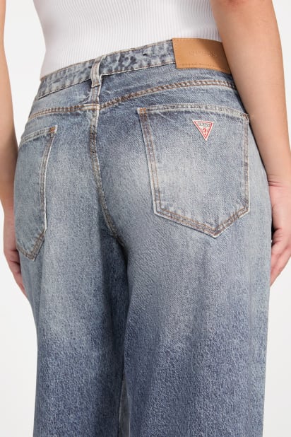 GUESS® Eco Low-Rise Baggy Jeans