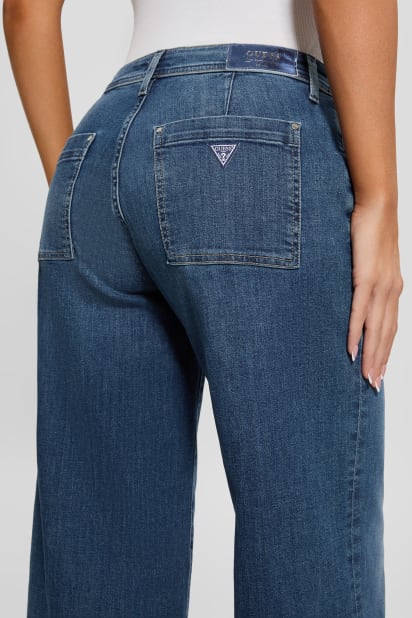 GUESS® Zoya wide-leg jeans