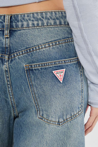 GUESS® GUESS Originals Tapered Baggy Jeans