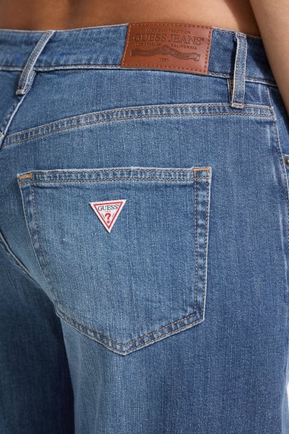 GUESS® G13 Low-rise extra wide leg jeans