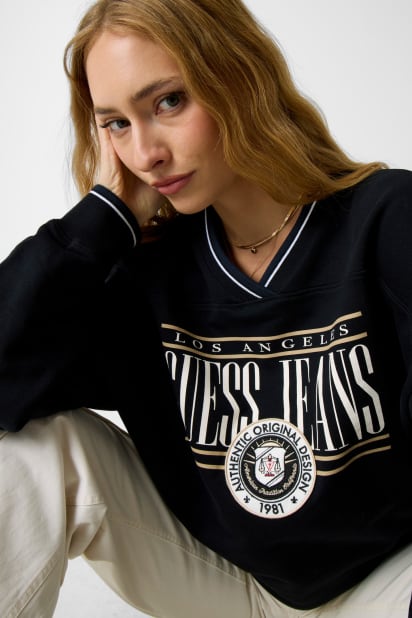 GUESS® Vintage Logo Oversized Sweatshirt