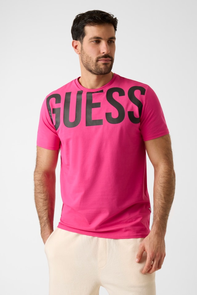 Camiseta con logo impreso