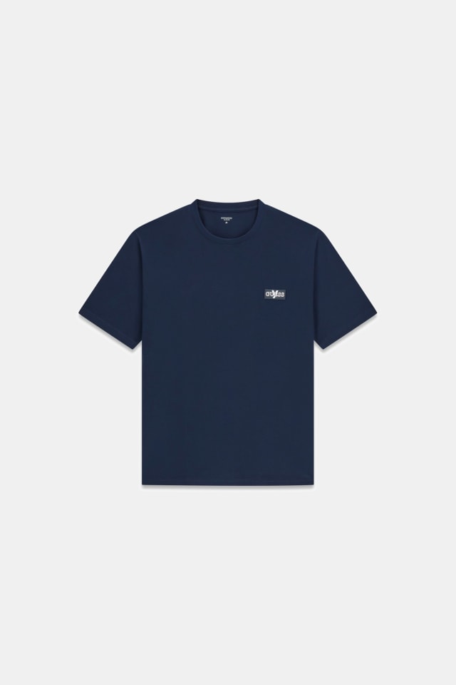 Camiseta com logo