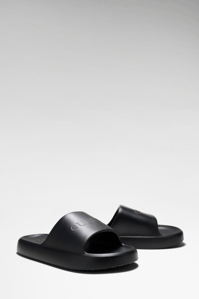 Logo slippers
