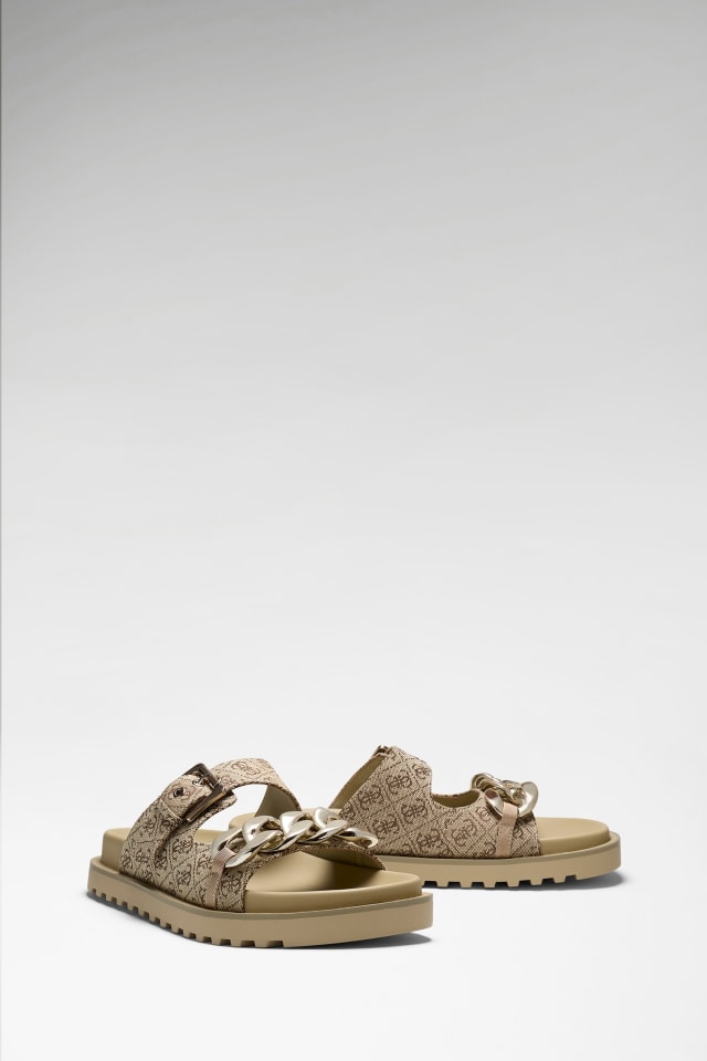 Fatema 4G logo slipper