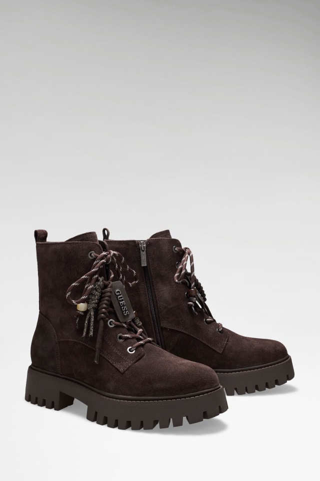 Fizzle suede boots