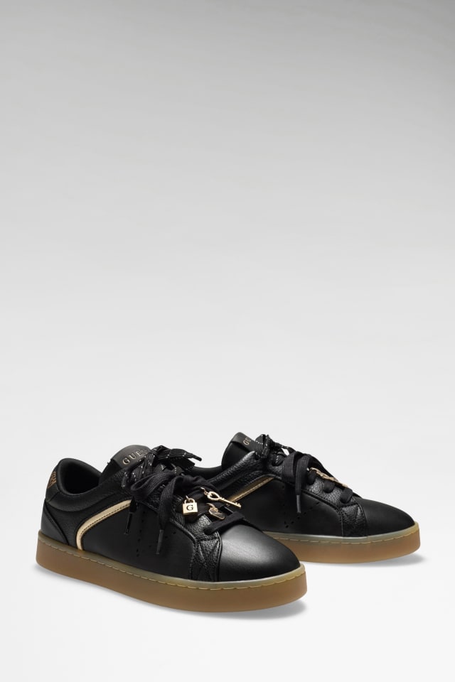 Jarding sneakers