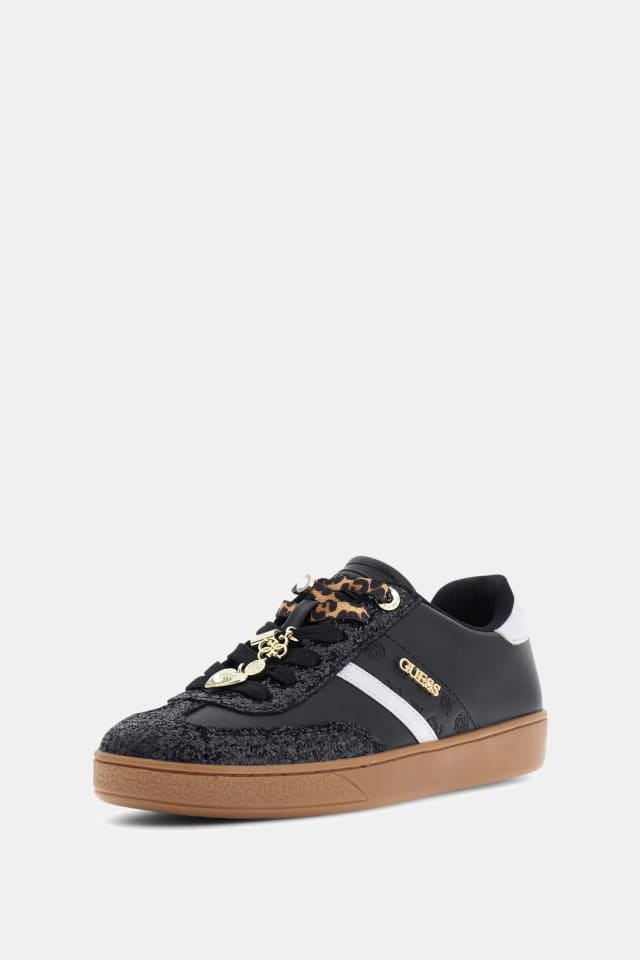 Naoki Sneakers