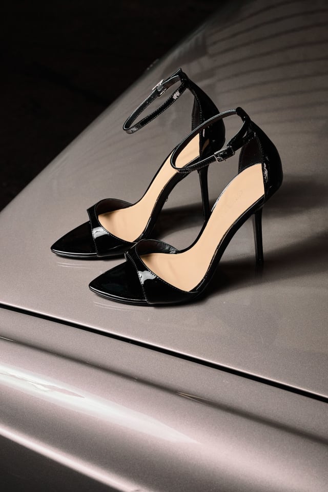 Sandales en cuir véritable Leonie