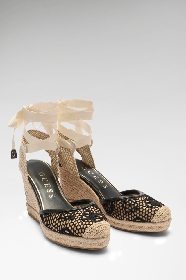Cheyin Mesh Wedge