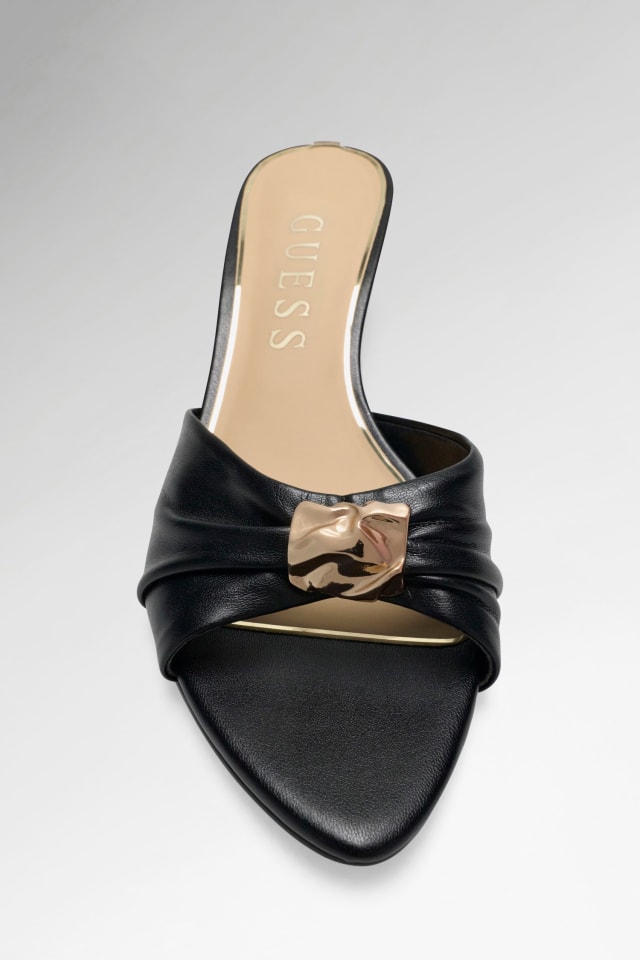 Somaya logo sandals