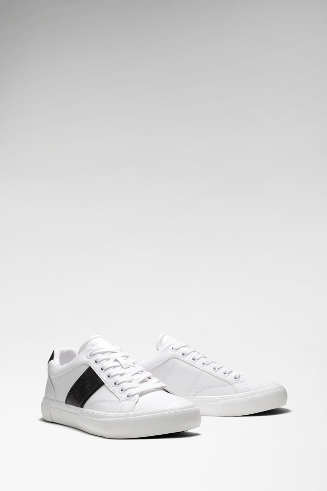 Cribe sneaker i &aelig;gte l&aelig;der