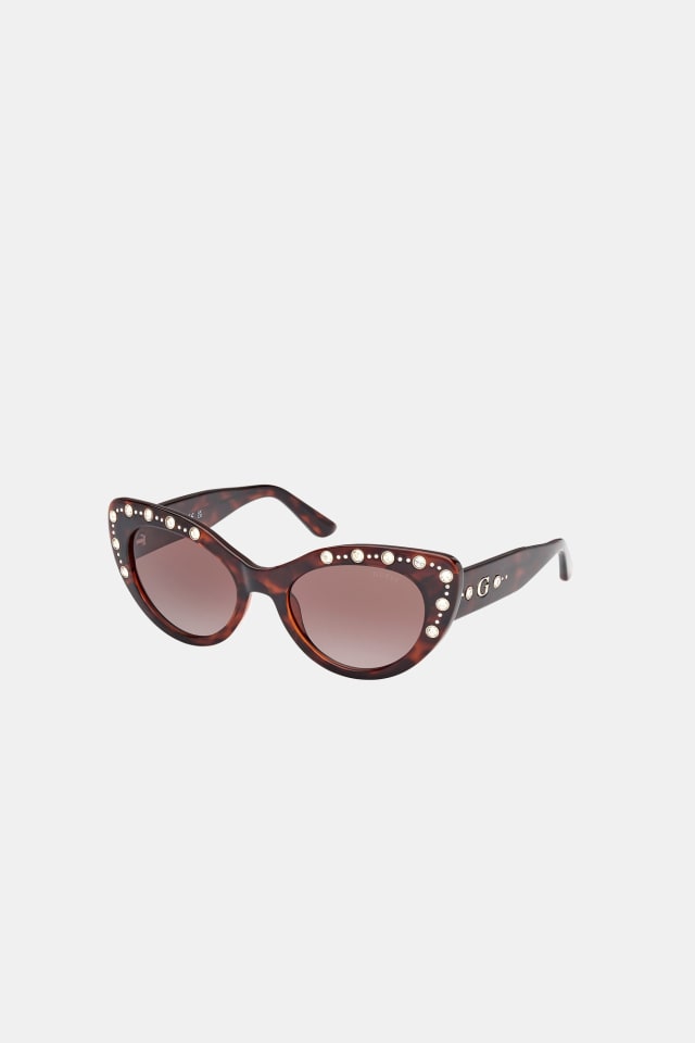 Cat eye sunglasses