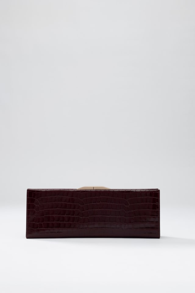 Clutch de cuero auténtico Leonie