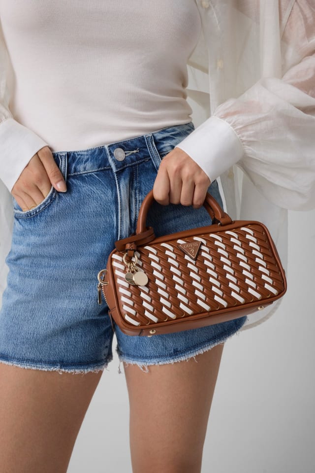 GUESS® Kora Omuz Çantası Kadın