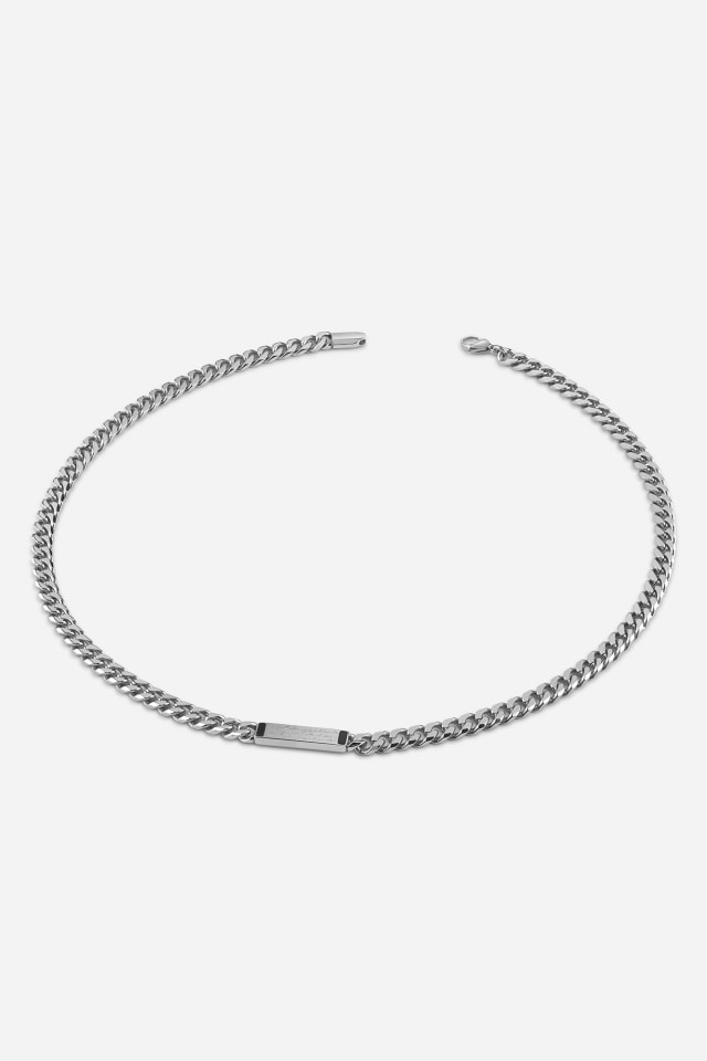 Collar con inscripci&oacute;n