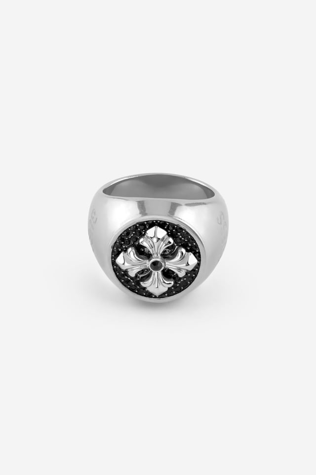 Savage Rebel Ring