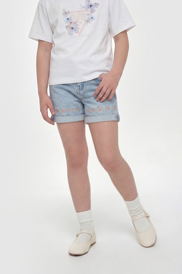 Pantalones cortos de mezclilla bordados