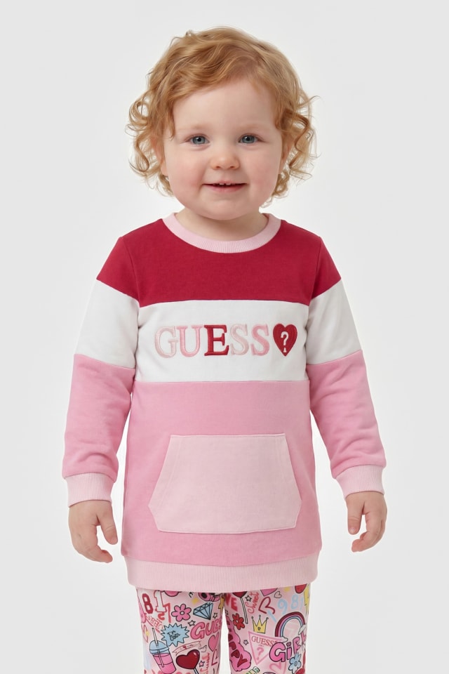 Logotipo bordado dress