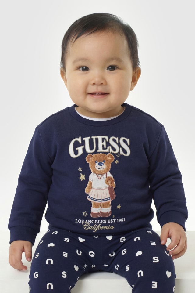 Moletom com logo estampado