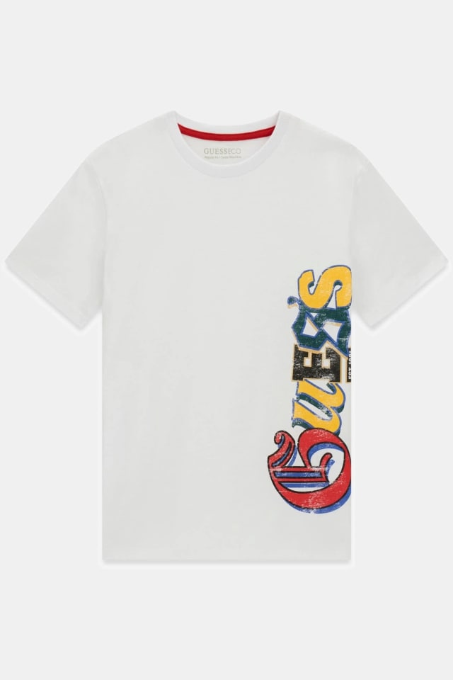 T-shirt com logo