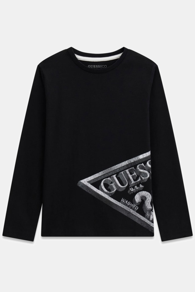Camiseta com logo impresso
