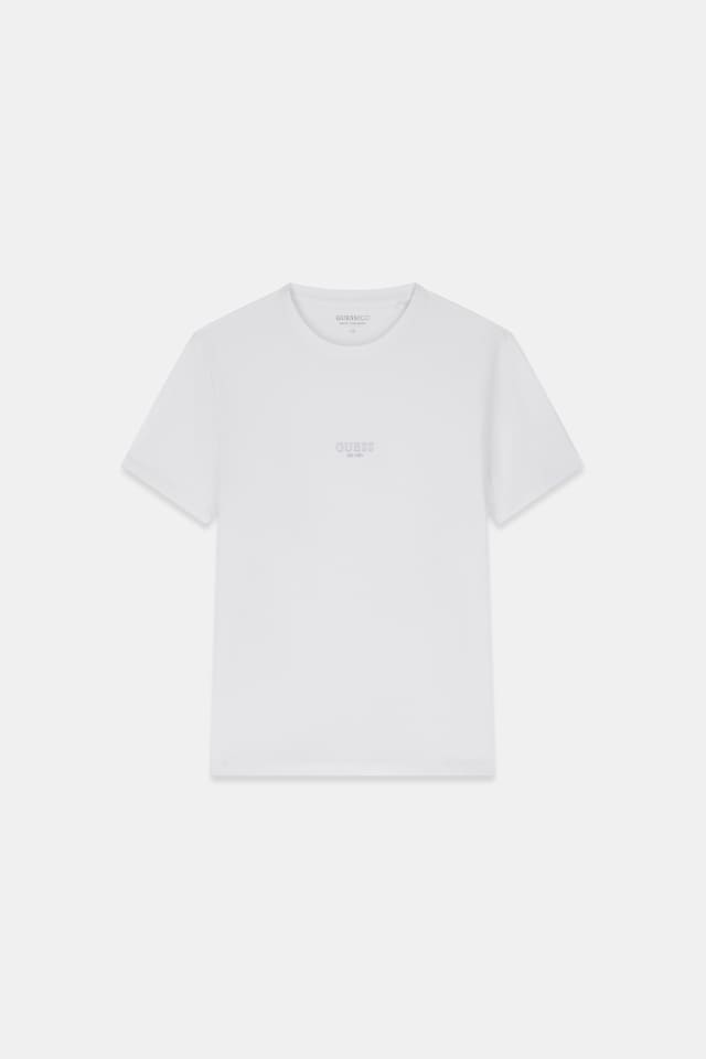 T-shirt com logo pequeno