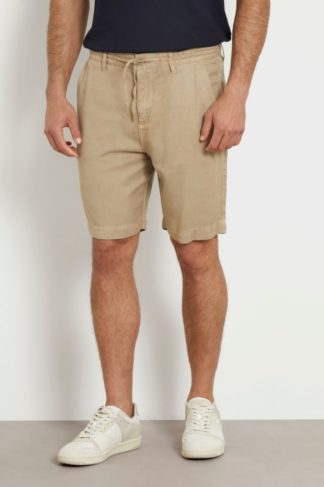 Mid rise shorts