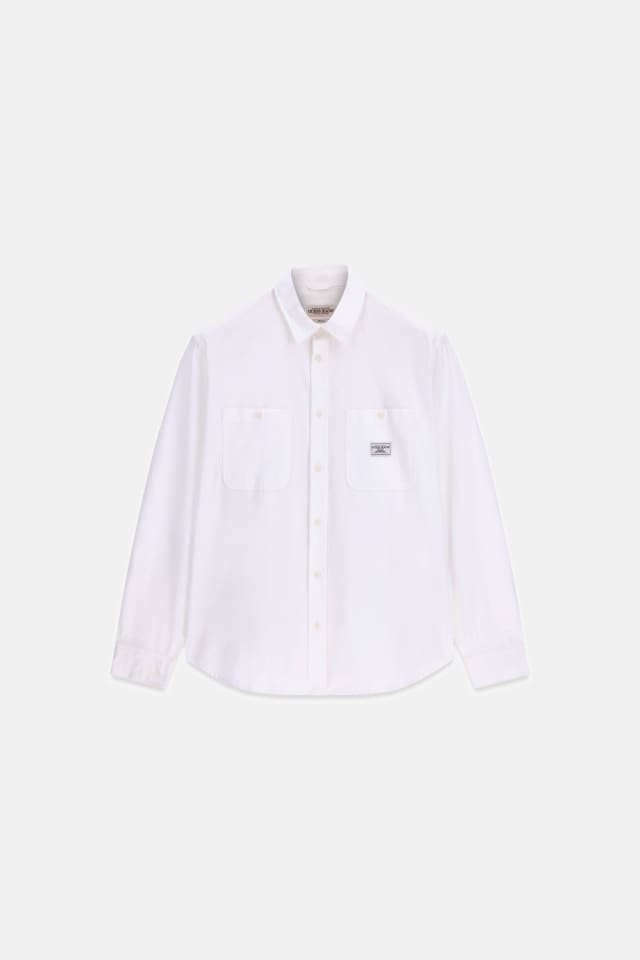 Camisa de mangas compridas com bolsos