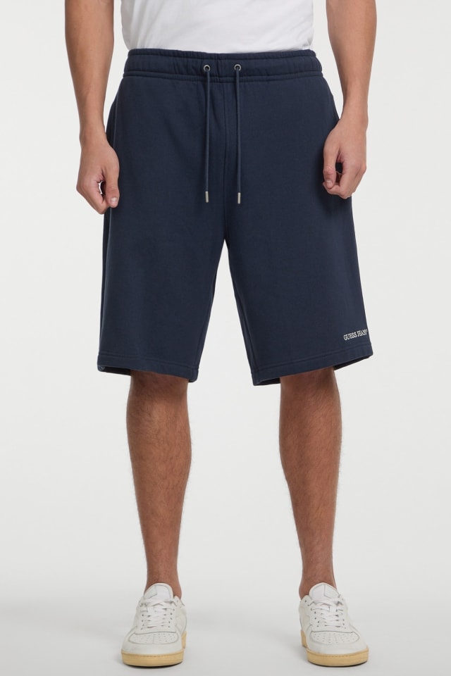 Pantalón corto modelo jogger