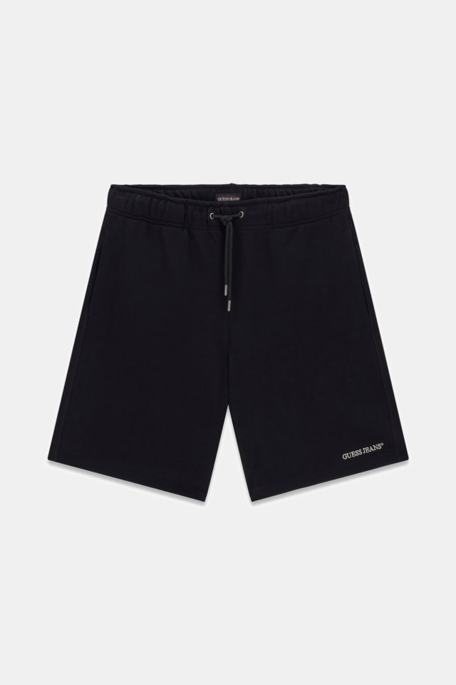 Pantalón corto modelo jogger