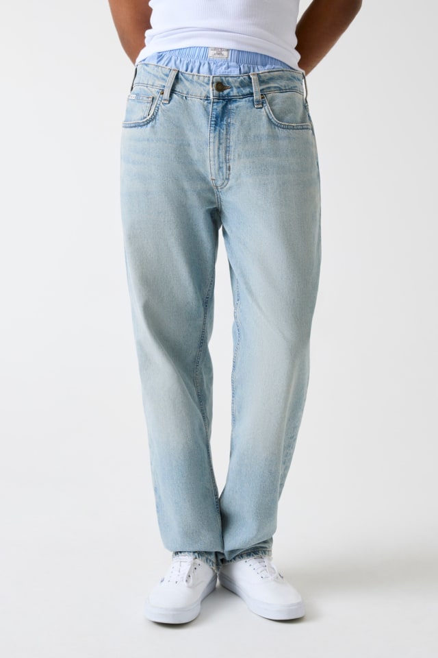 Jeans relajados de corte tapered G15