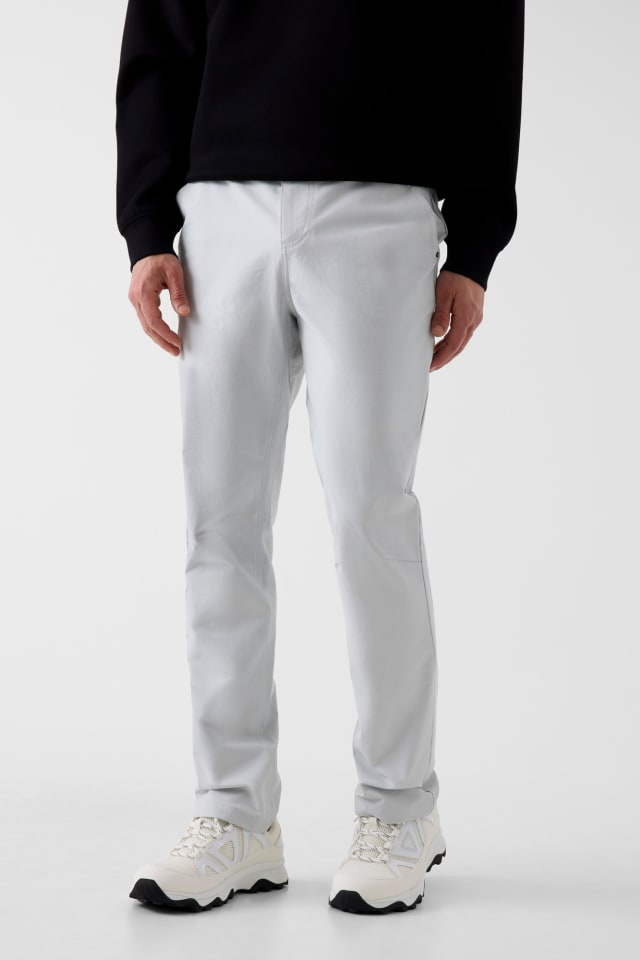 Pantalones chino