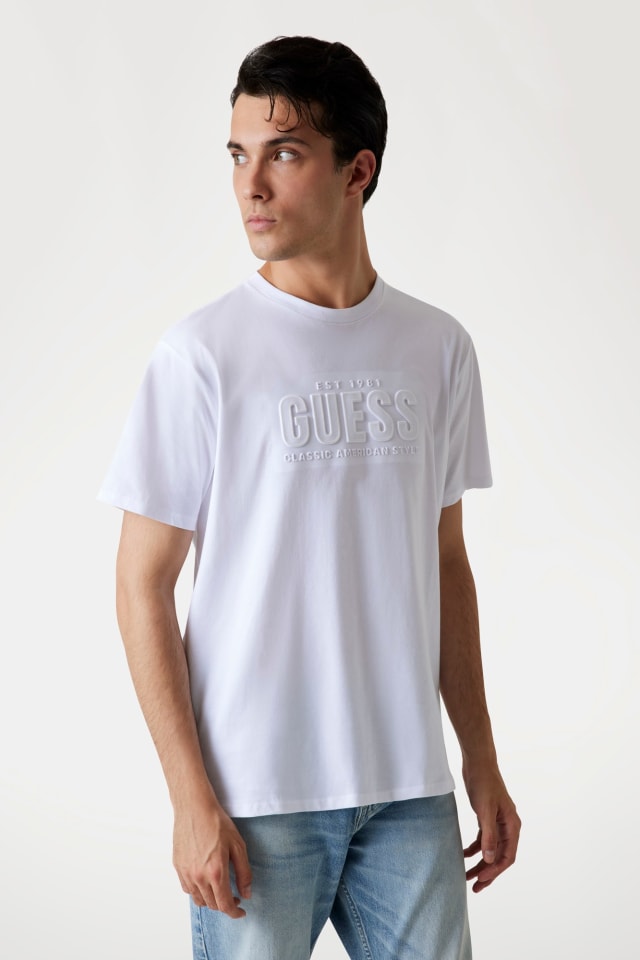 Camiseta con logotipo en relieve