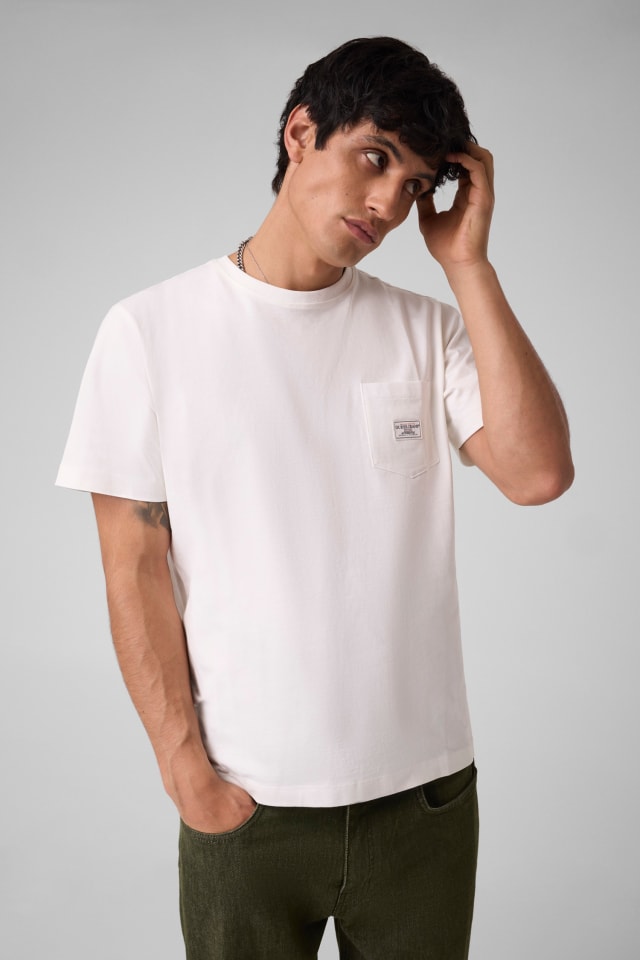 Regular t-shirt pocket