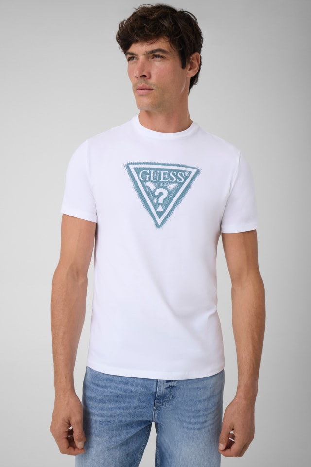 Camiseta com logo