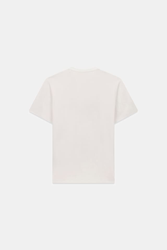 Camiseta com logo impresso