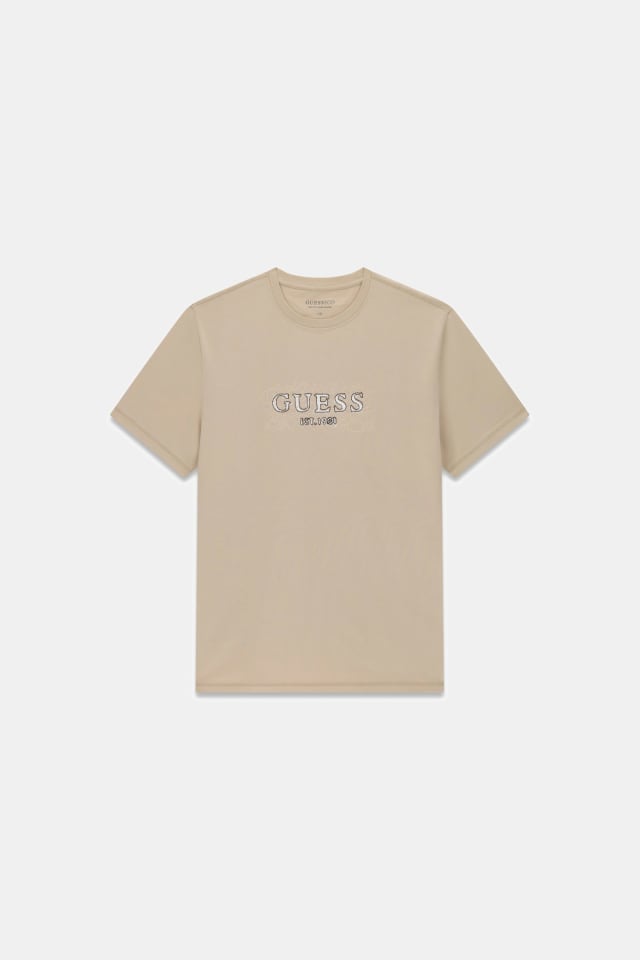 Camiseta com logo impresso