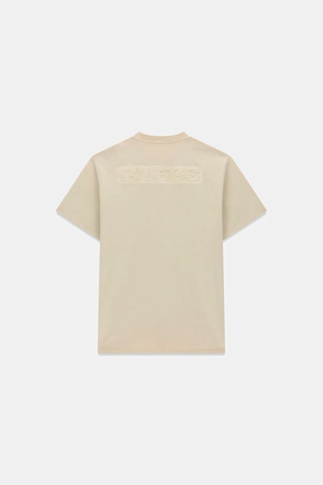 Camiseta com logo