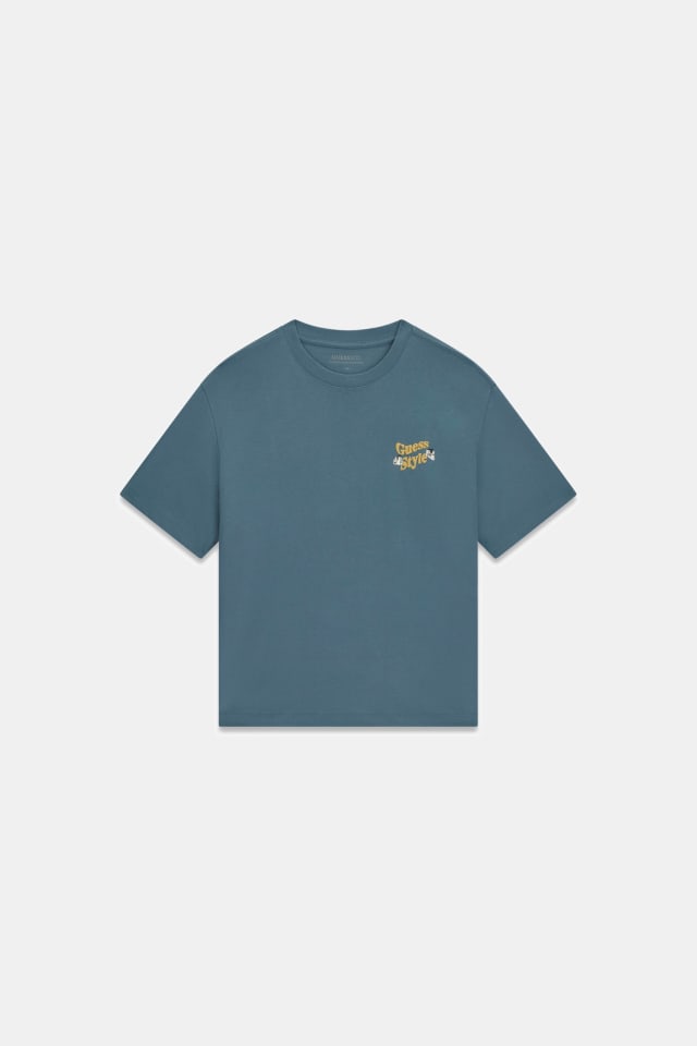 Camiseta com logo estampado