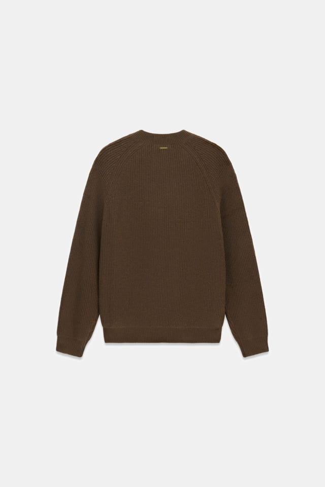 Bottoned sweater