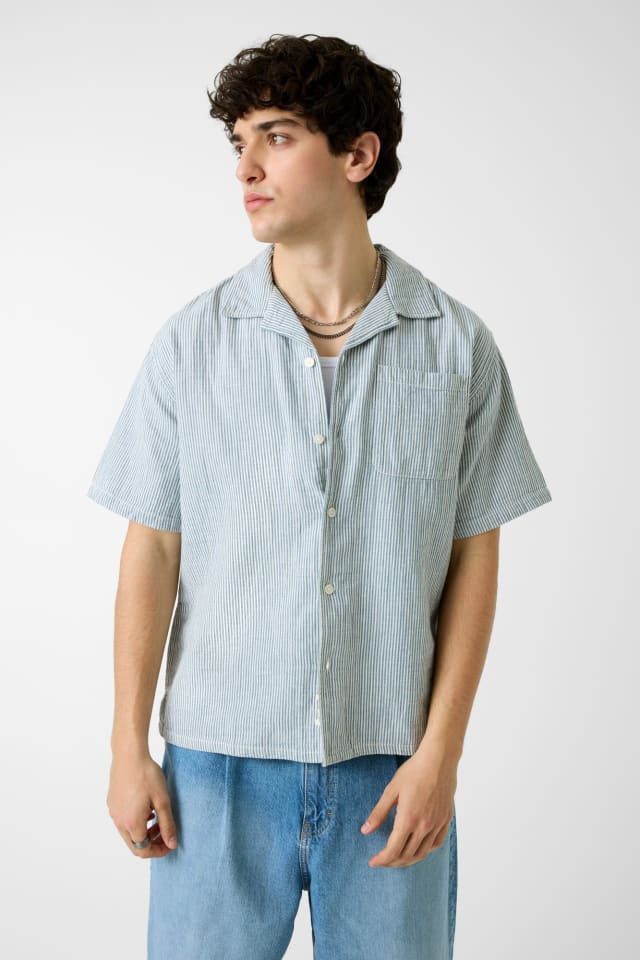 Camisa de lino a rayas