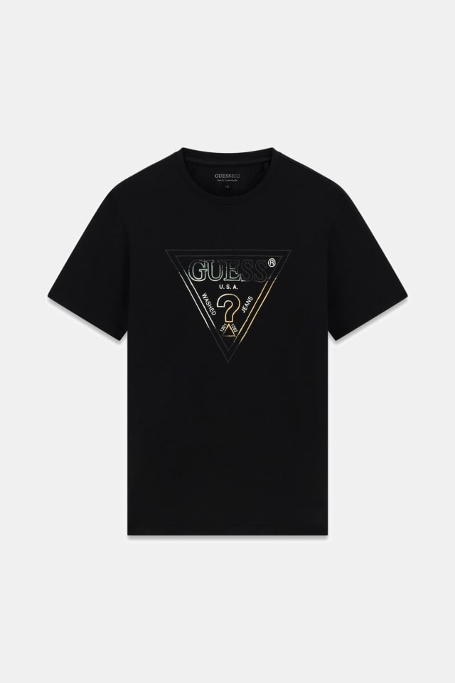 Camiseta con logo de triángulo