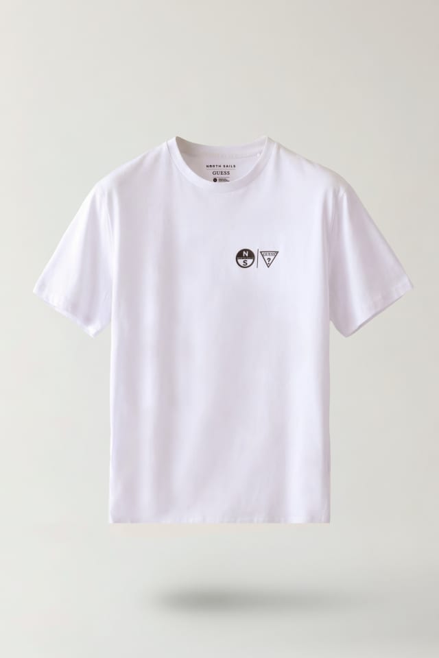 Camiseta con logo estampado