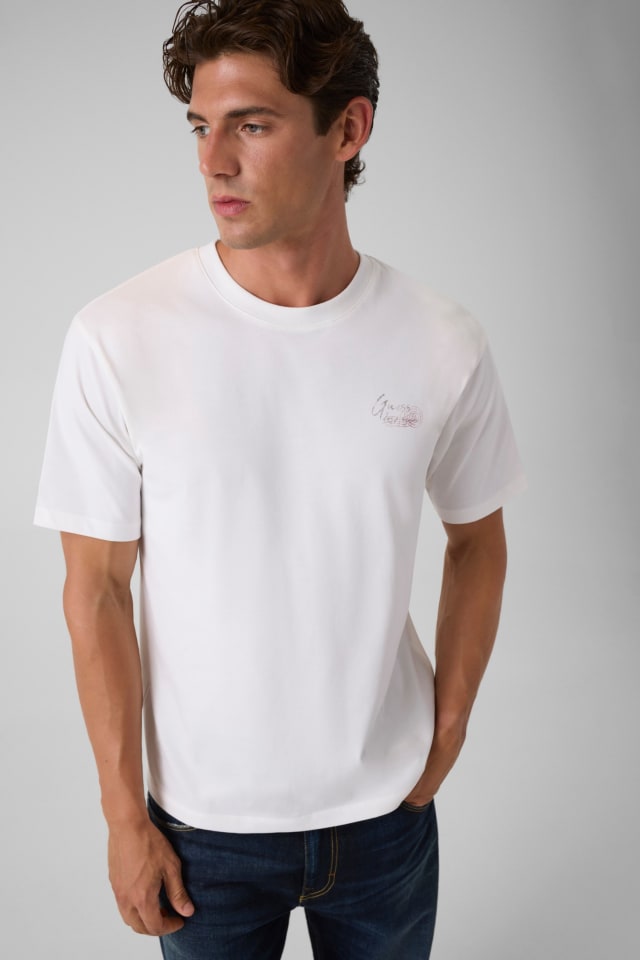 Camiseta con logo impreso