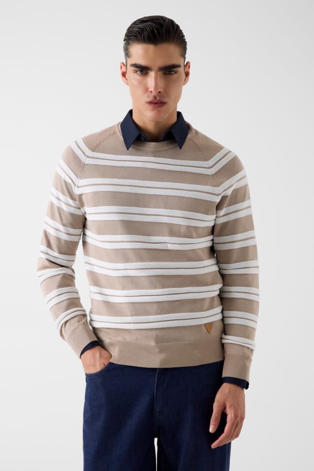 Gestreifter Pullover